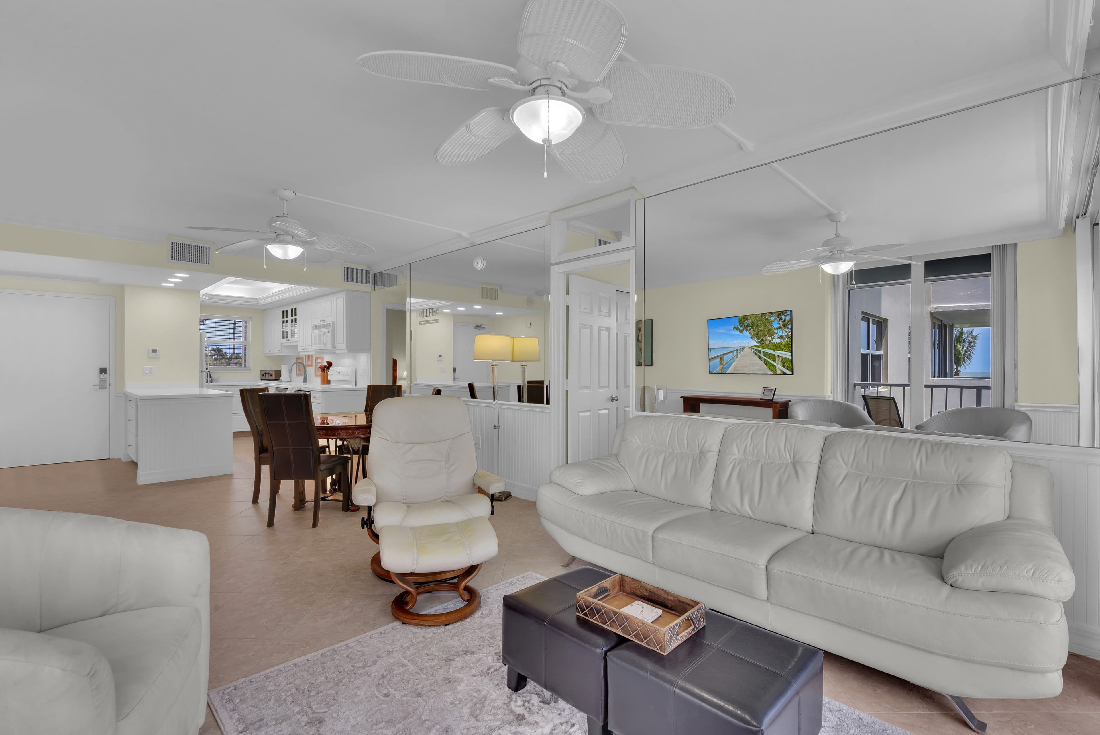 Comfortable floor plan / great room